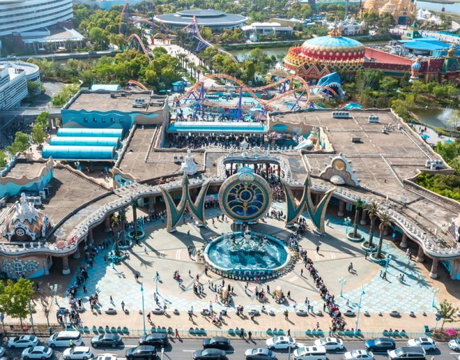 https://www.zycarwash.com/car-washing-machine-is-used-in-entertainment-venues/